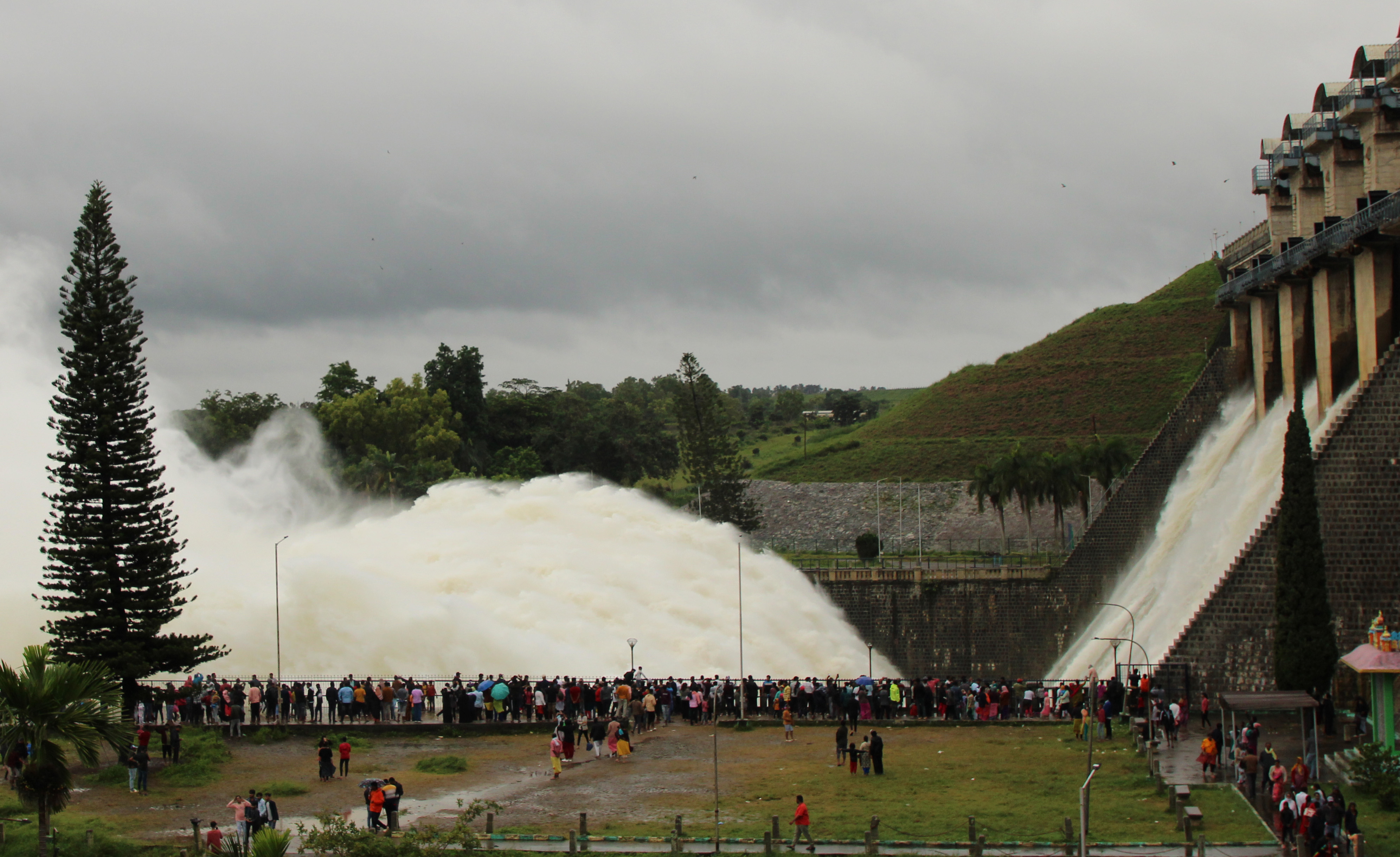 ಹಾಸನ ತಾಲ್ಲೂಕಿನ ಗೊರೂರಿನ ಹೇಮಾವತಿ ಜಲಾಶಯ.