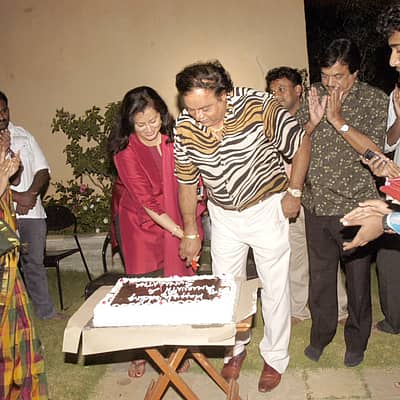 ದಿ. ಅಂಬರೀಷ್, ನಟಿ ಸುಮಲತಾ ಅಂಬರೀಷ್ 