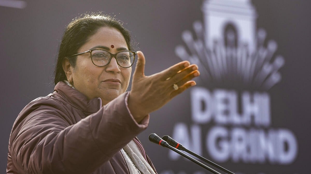 AQI ಎಂದರೆ ತಾಪಮಾನ ಎಂದ ದೆಹಲಿ ಸಿಎಂ: 'ಹೊಸ ವಿಜ್ಞಾನ'ವೆಂದು ಕಾಲೆಳೆದ ಕೇಜ್ರಿವಾಲ್