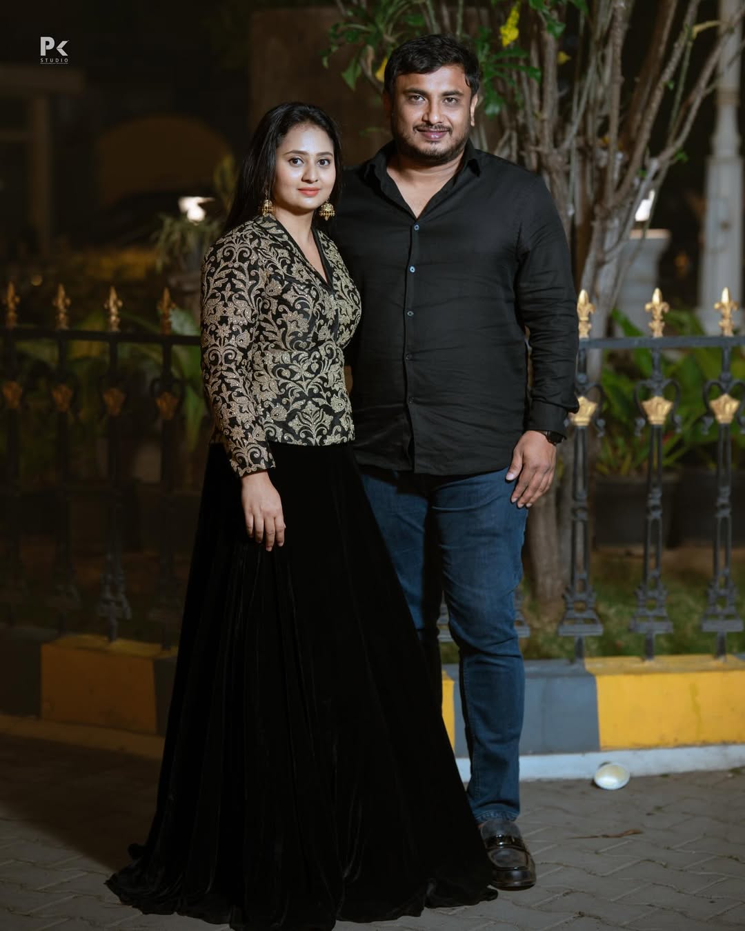 ಚಂದನವನದ ನಟಿ ಅಮೂಲ್ಯ ಅವರು ಇತ್ತಿಚೇಗೆ ಕುಟುಂಬದ ಜೊತೆಗೆ ಫೋಟೊಗಳನ್ನು ಕ್ಲಿಕ್ಕಿಸಿಕೊಂಡಿದ್ದಾರೆ.