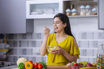 ಆಹಾರ ಮಾಲಿನ್ಯ: ಕೀಟನಾಶಕಯುಕ್ತ ತರಕಾರಿ, ಮಾಲಿನ್ಯಗೊಂಡ ಮೀನು, ಅತಿಯಾದ ಕೆಫೀನ್ ಸೇವನೆ ಹಾಲಿನ ಗುಣಮಟ್ಟವನ್ನು ಕುಂದಿಸುತ್ತದೆ.