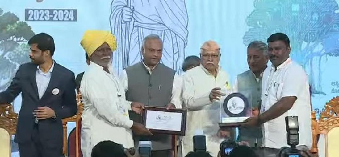 ಜಮಖಂಡಿ: ಮರೆಗುದ್ದಿ ಗ್ರಾಮ ಪಂಚಾಯತಿಗೆ ಗಾಂಧಿ ಪುರಸ್ಕಾರ