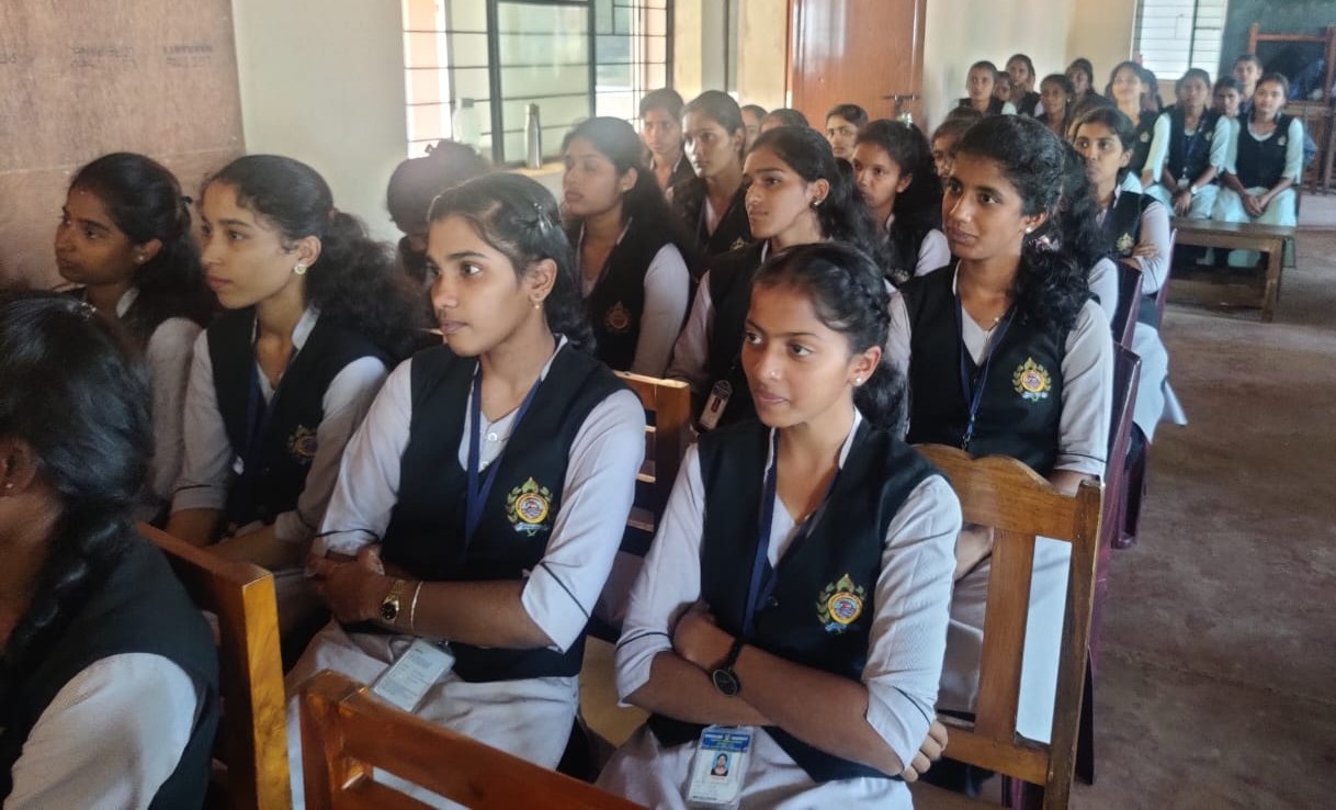 ಕಾರ್ಯಕ್ರಮದಲ್ಲಿ ಪಾಲ್ಗೊಂಡಿದ್ದ ವಿದ್ಯಾರ್ಥಿಗಳು