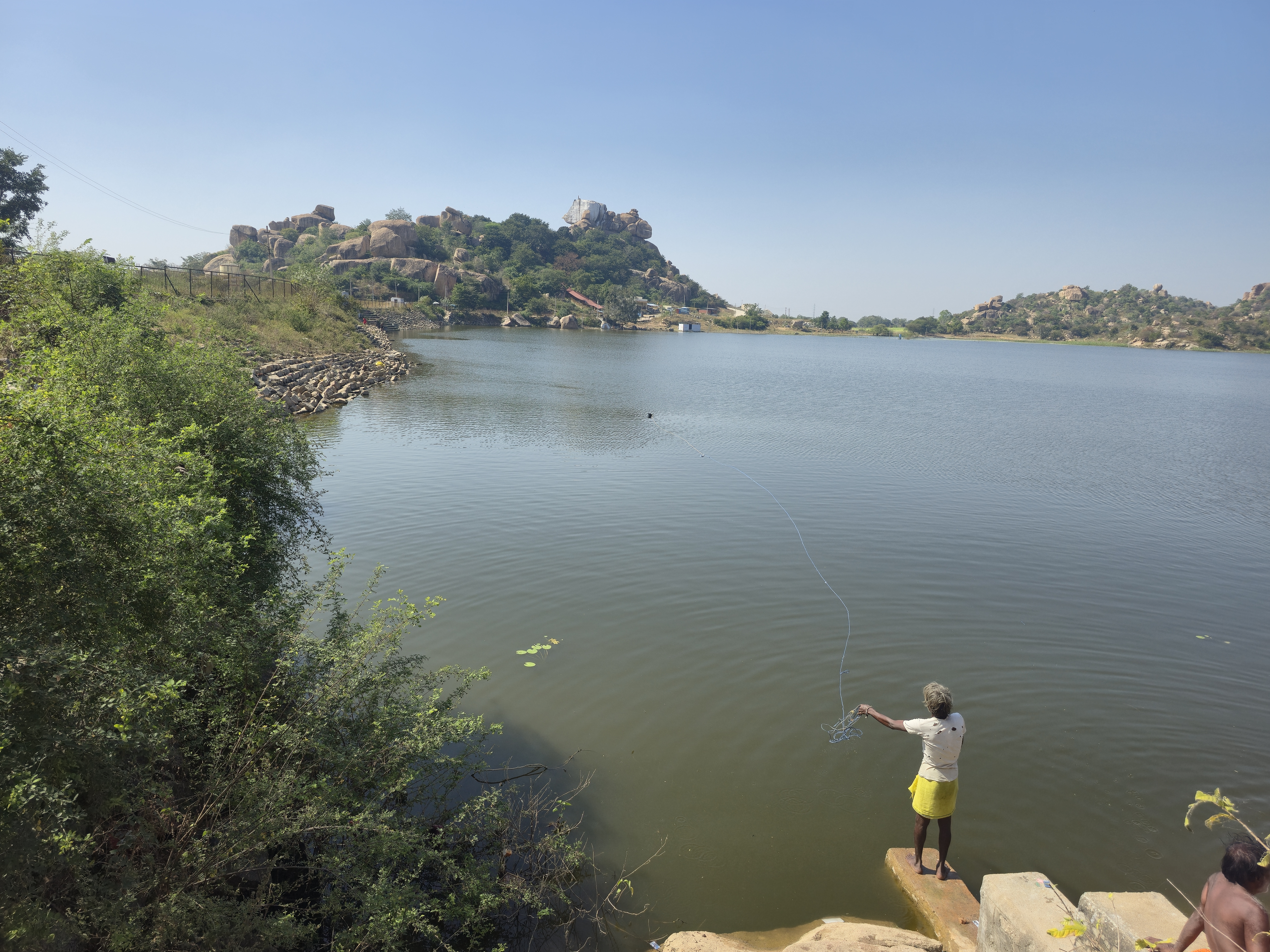 ಯಾದಗಿರಿಯ ಮೈಲಾಪುರದ ಹೊನ್ನಕೆರೆ