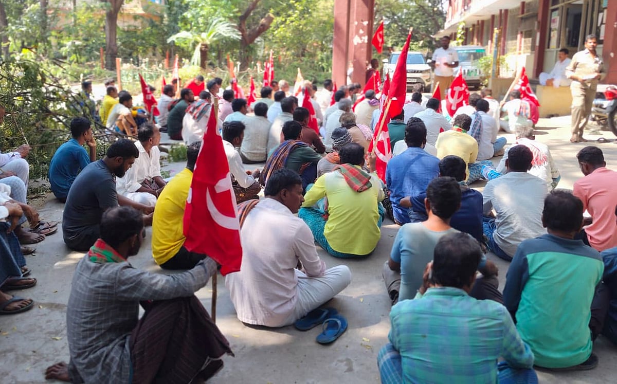 ಗಂಗಾವತಿ: ಮಹಾರಾಷ್ಟ್ರ ಮಾದರಿ ಜಾರಿಗೆ ಹಮಾಲಿ ಕಾರ್ಮಿಕರ ಆಗ್ರಹ