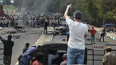 NTRNeel: ಹೆಸರು ಅಂತಿಮಗೊಳ್ಳದ ಜೂನಿಯರ್ ಎನ್‌ಟಿಆರ್ ಮತ್ತು ಕೆಜಿಎಫ್ ನಿರ್ದೇಶಕ ಪ್ರಶಾಂತ್ ನೀಲ್ ಅವರ ಬಹುನಿರೀಕ್ಷಿತ ಆಕ್ಷನ್ ಸಿನಿಮಾ NTRNeel ಟ್ಯಾಗ್ ಲೈನ್ ಹೊಂದಿರುವ ಸಿನಿಮಾ 2026ರಲ್ಲಿ ಬಿಡುಗಡೆಯಾಗಲಿದೆ.