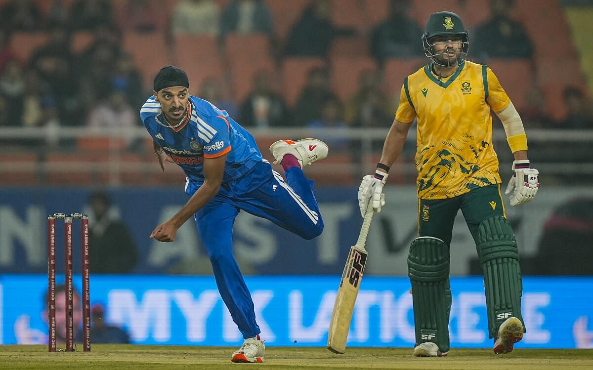 IND vs SA T20: ಒಂದೇ ಓವರ್‌ನಲ್ಲಿ 7 ವೈಡ್; ಅನಗತ್ಯ ದಾಖಲೆ ಬರೆದ ಅರ್ಷದೀಪ್