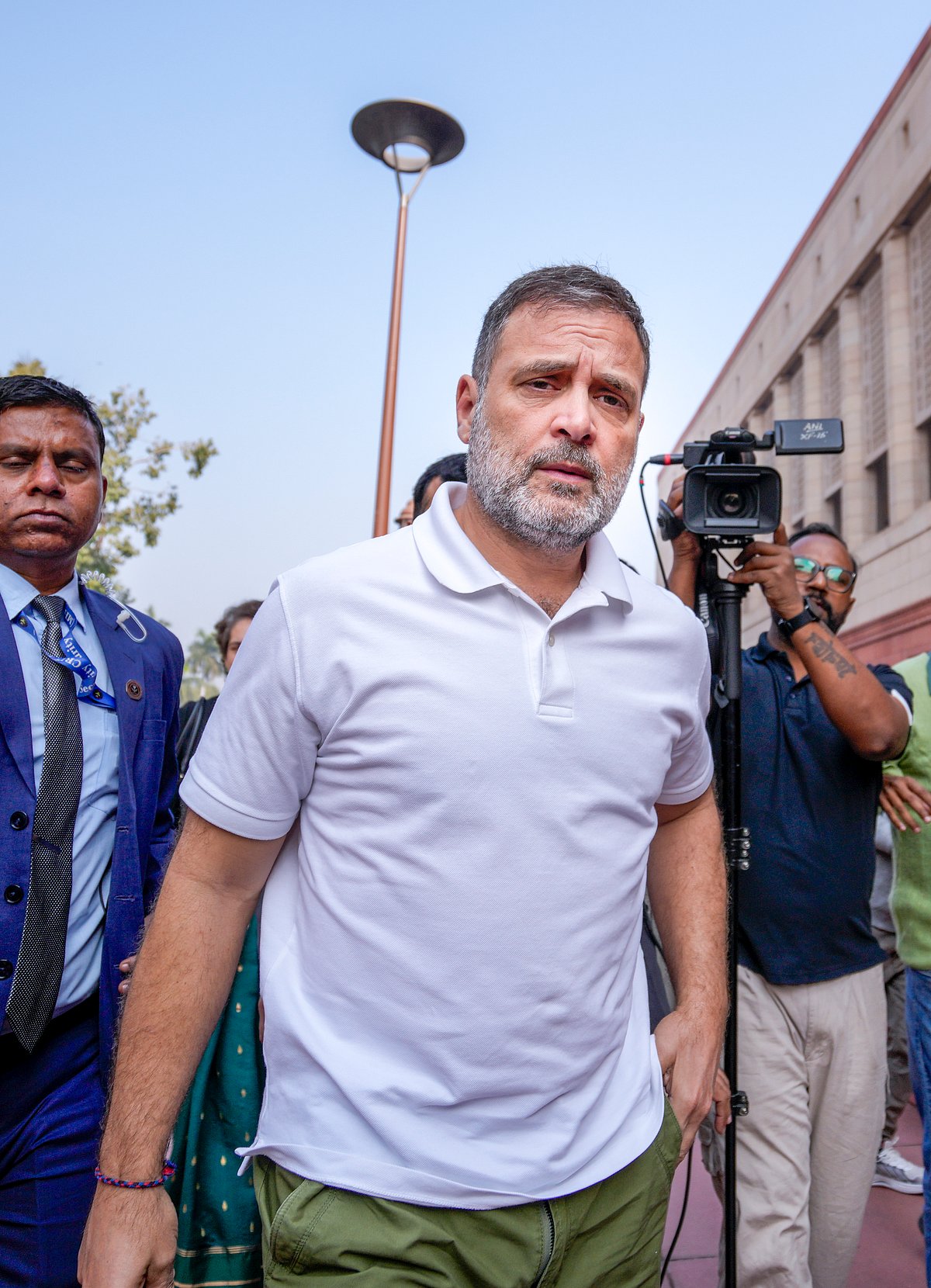 ವಂದೇ ಮಾತರಂ, ಚುನಾವಣಾ ವ್ಯವಸ್ಥೆ ಕುರಿತ ಚರ್ಚೆ; ಸರ್ಕಾರ ಒತ್ತಡದಲ್ಲಿದೆ: ರಾಹುಲ್