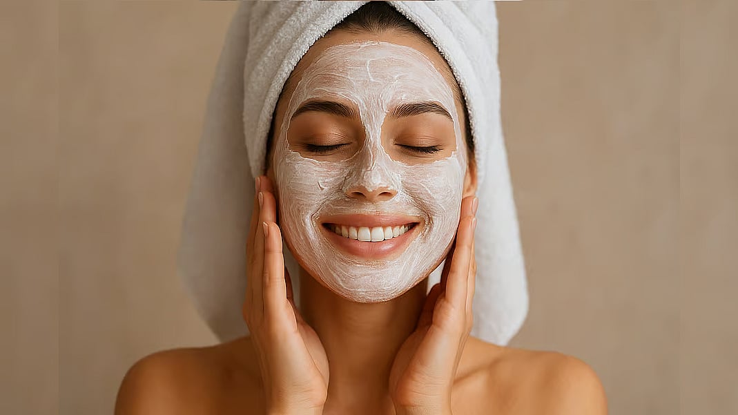 ಚಳಿಗಾಲದಲ್ಲೂ ಕಾಂತಿಯುತ ತ್ವಚ್ಛೆ ನಿಮ್ಮದಾಗಬೇಕೆ? ಮನೆಯಲ್ಲಿಯೇ ಹೀಗೆ ಮಾಡಿ..