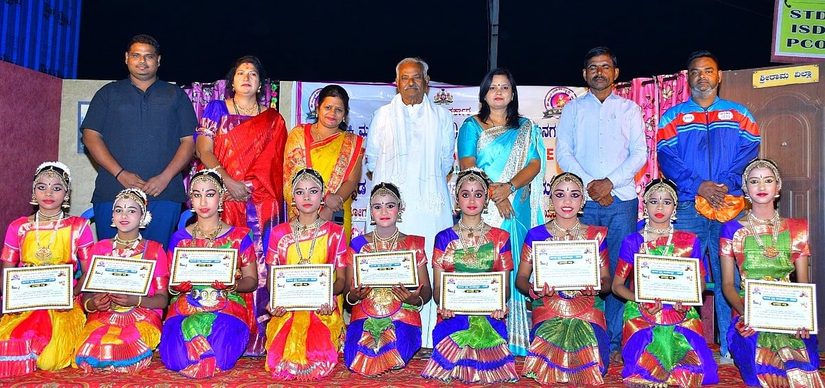 ಹೊಸಪೇಟೆ:  ಸಂಗೀತ, ನೃತ್ಯ, ನಾಟಕೋತ್ಸವ