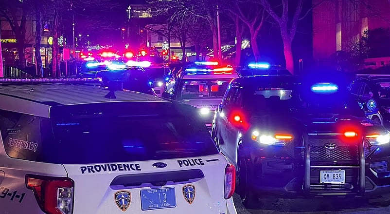 ಅಮೆರಿಕದ ಬ್ರೌನ್ ವಿವಿಯಲ್ಲಿ ಗುಂಡಿನ ದಾಳಿ: ಇಬ್ಬರು ಸಾವು, 8 ಮಂದಿಗೆ ಗಂಭೀರ ಗಾಯ