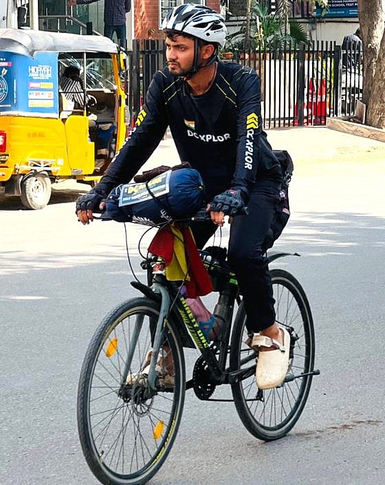 ‘ಫಿಟ್‌ ಇಂಡಿಯಾ’ಗಾಗಿ ಬೈಸಿಕಲ್‌ ಟೂರ್‌: ದಕ್ಷಿಣ ಭಾರತ ಸುತ್ತಿದ ರಾಶಿದ್
