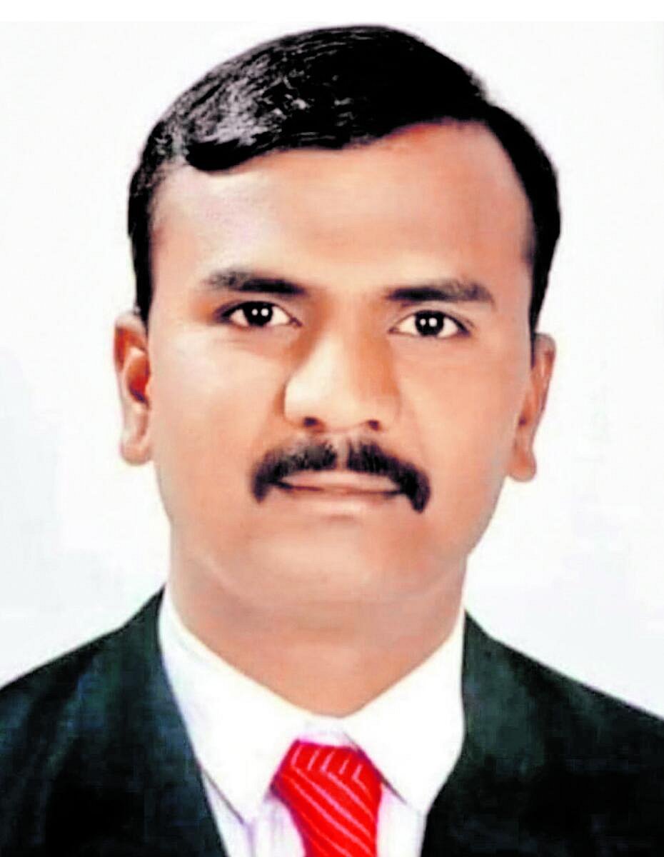 Kannada Teacher: ಹೊರನಾಡು ಕನ್ನಡಿಗನ ಭಾಷಾ ಪ್ರೇಮ