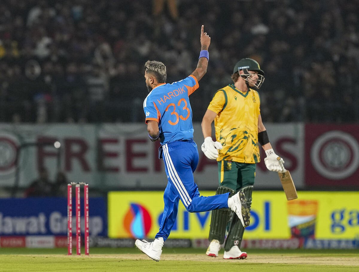 1000 ರನ್, 100 ವಿಕೆಟ್; ಚುಟುಕು ಕ್ರಿಕೆಟ್‌ನಲ್ಲಿ ದಾಖಲೆ ಬರೆದ ಹಾರ್ದಿಕ್ ಪಾಂಡ್ಯ