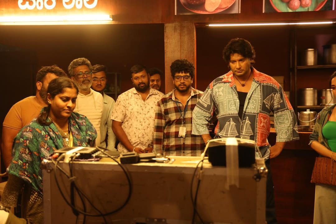 ನಟ ದರ್ಶನ್ ಹಾಗೂ ಚಿತ್ರತಂಡ