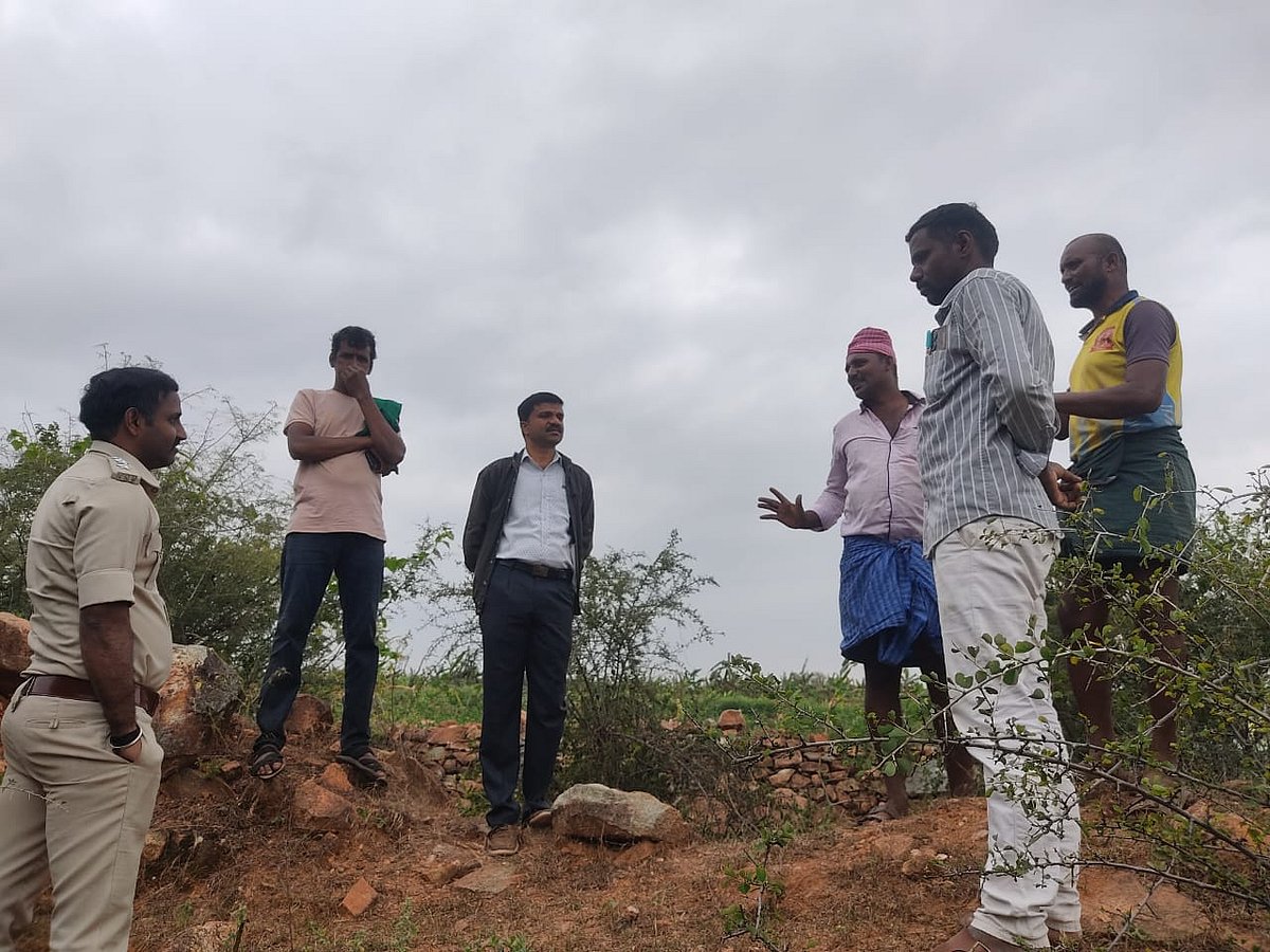 ಹನೂರು | ಕಾಡಾನೆ ದಾಳಿಯಿಂದ ಫಸಲು ನಾಶ: ಅರಣ್ಯಾಧಿಕಾರಿಗಳಿಂದ ಪರಿಶೀಲನೆ