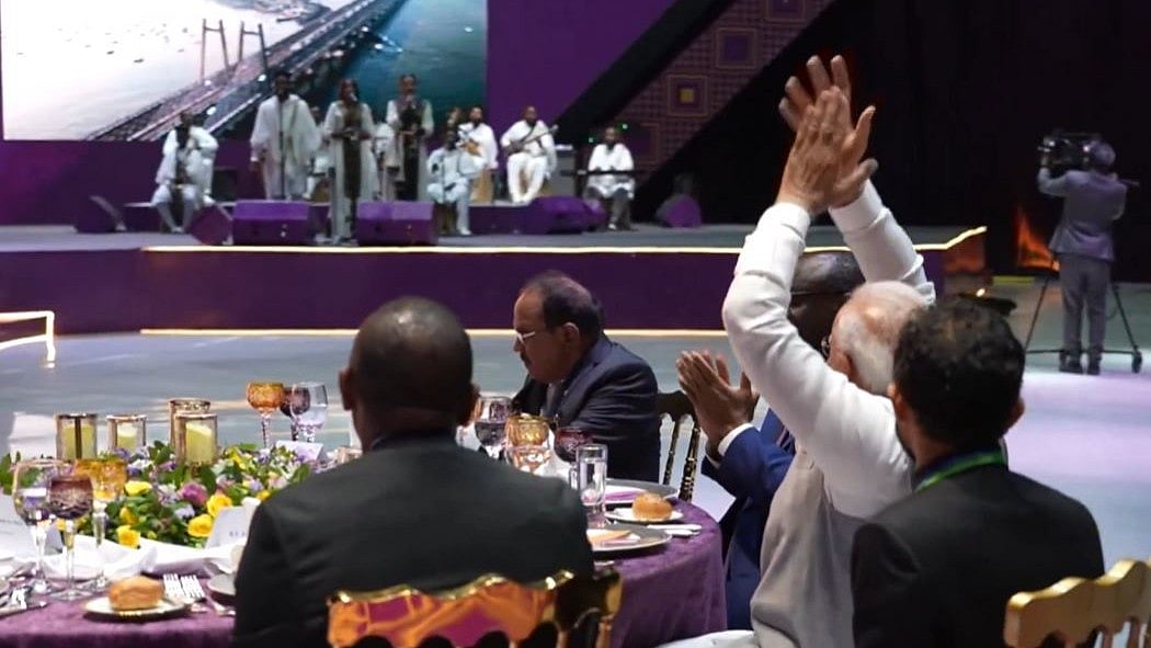 ಇಥಿಯೋಪಿಯಾದಲ್ಲಿ ಮೊಳಗಿದ ‘ವಂದೇ ಮಾತರಂ’: ಚಪ್ಪಾಳೆ ತಟ್ಟಿ ಸಂಭ್ರಮಿಸಿದ PM ಮೋದಿ