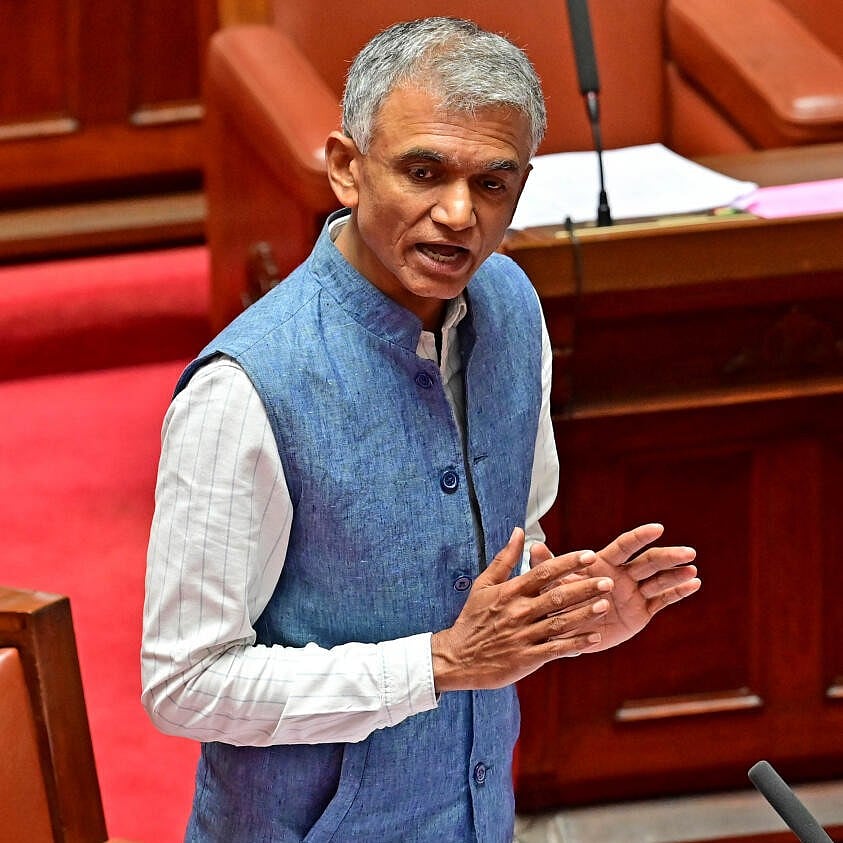 ಸ್ಮಶಾನಭೂಮಿ ಒತ್ತುವರಿ ಆರೋಪದ ಬಗ್ಗೆ ಚರ್ಚೆಗೆ ಸಿದ್ಧ:  ಸಚಿವ ಕೃಷ್ಣ ಬೈರೇಗೌಡ