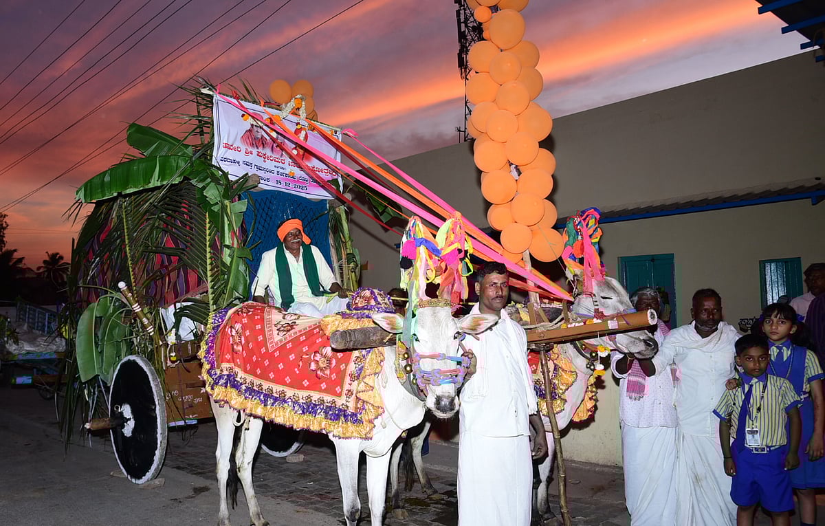 ಹಾವೇರಿಯ ಹುಕ್ಕೇರಿ ಮಠದ ಜಾತ್ರೆಗೆ ಸಿದ್ಧವಾಗುತ್ತಿದೆ 6 ಲಕ್ಷ ಹೋಳಿಗೆ