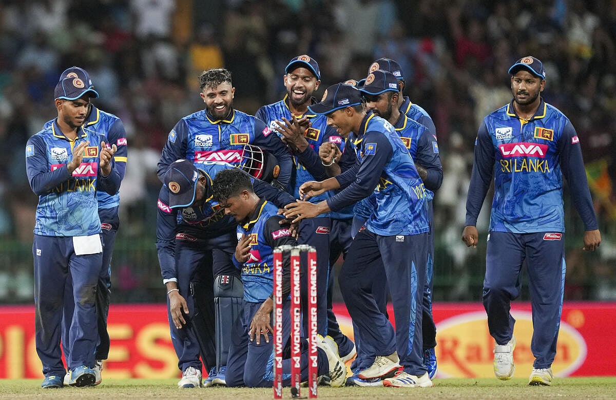 ಭಯೋತ್ಪಾದನಾ ಕೃತ್ಯಕ್ಕೆ ಹೆದರಿ ಪಾಕ್‌ಗೆ ತೆರಳದ ನಾಯಕನನ್ನು ಕೆಳಗಿಳಿಸಿದ ಶ್ರೀಲಂಕಾ