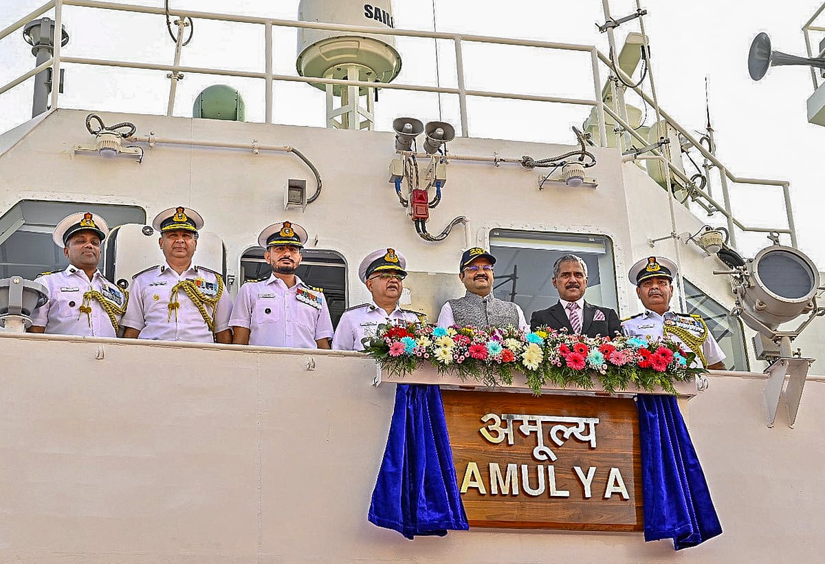 ‘ಅಮೂಲ್ಯ’ ಯುದ್ಧನೌಕೆ ಸೇರ್ಪಡೆ