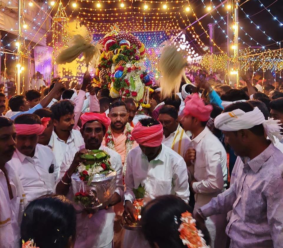 ಹರಿಹರ: ದೀಟೂರಿನಲ್ಲಿ ಸಂಭ್ರಮದ ಮಹೇಶ್ವರ ಜಾತ್ರೆ