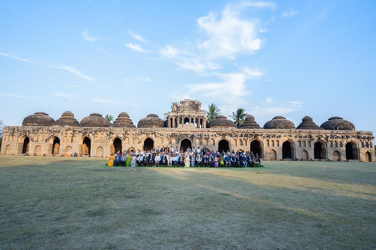 Photos: ನಿರ್ಮಲಾ ಸೀತಾರಾಮನ್‌ಗೆ ಧ್ವನಿ ಬೆಳಕಿನಲ್ಲಿ ವಿಜಯನಗರ ವೈಭವ ದರ್ಶನ