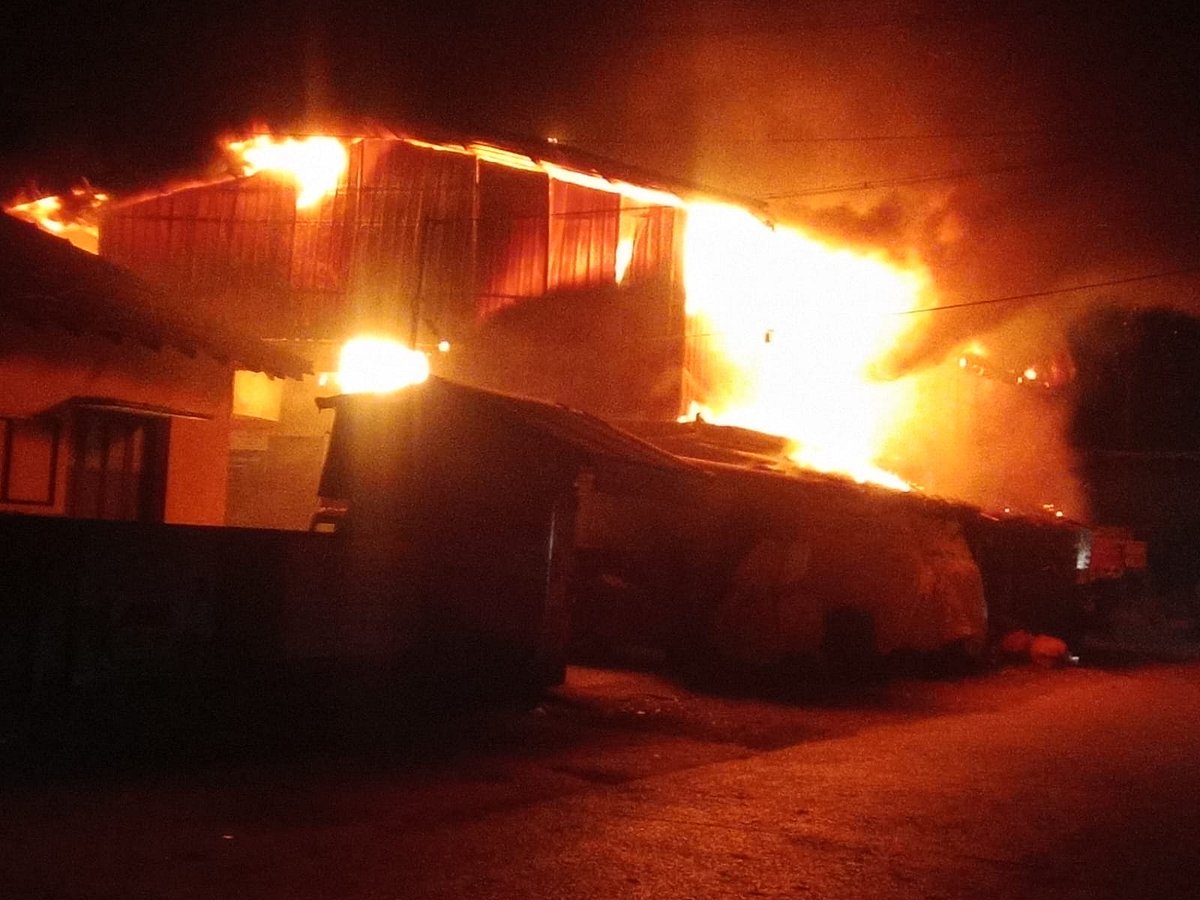 ಕೋಟೇಶ್ವರ| ಎಸ್ಎಲ್ಆರ್‌ಎಂ ಘಟಕಕ್ಕೆ ಬೆಂಕಿ: ಸುಟ್ಟು ಕರಕಲಾದ ತ್ಯಾಜ್ಯ ಸಂಗ್ರಹ