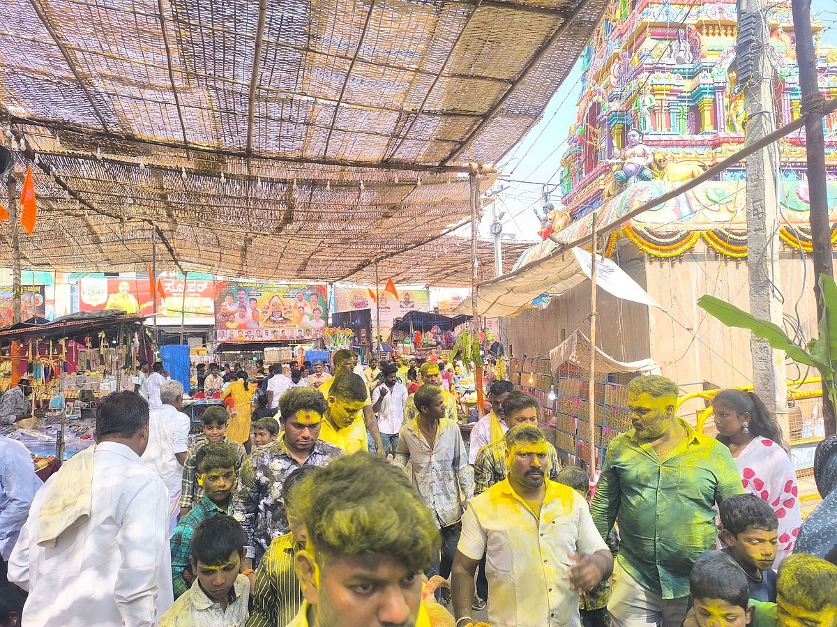 ಗಂಗಾವತಿ: ಗ್ರಾಮದೇವತೆ ದುರ್ಗಾದೇವಿ ಜಾತ್ರೆ ಅದ್ದೂರಿ ತೆರೆ