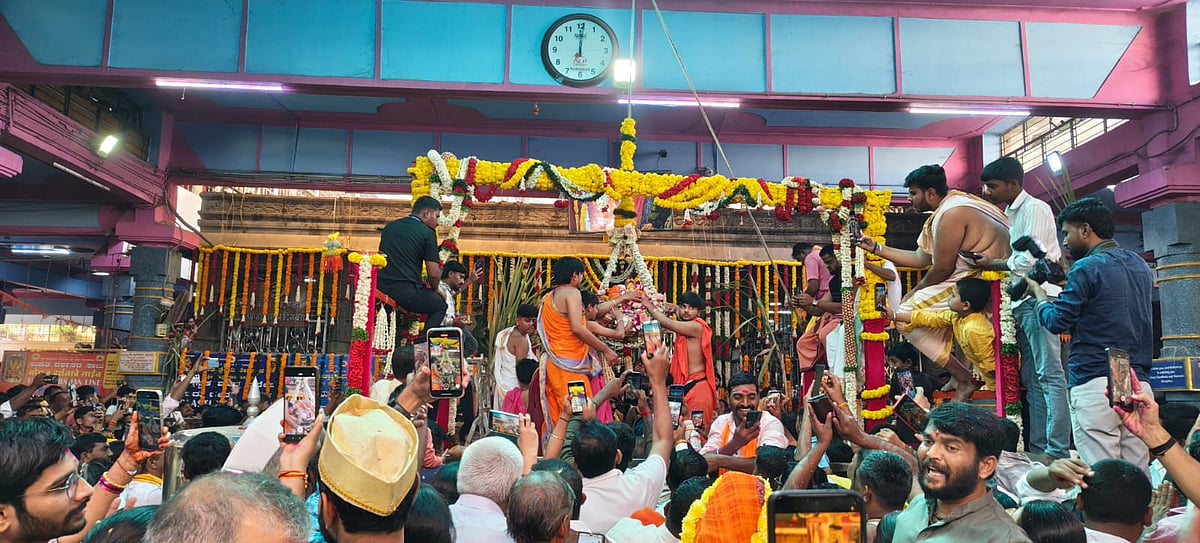 ನರಸಿಂಹ ಸರಸ್ವತಿ ಮಹಾರಾಜರ ಜನ್ಮೋತ್ಸವ: ದೇವಲ ಗಾಣಗಾಪುರದಲ್ಲಿ ಮನೆ ಮಾಡಿದ ಸಂಭ್ರಮ