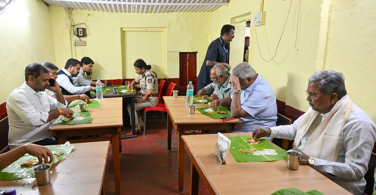 ಮೈಸೂರಿನಲ್ಲಿ ಮುಖ್ಯಮಂತ್ರಿ: ಅಹವಾಲು ಸ್ವೀಕಾರ, ಮೈಲಾರಿ ಹೋಟೆಲ್‌ನಲ್ಲಿ ಉಪಾಹಾರ