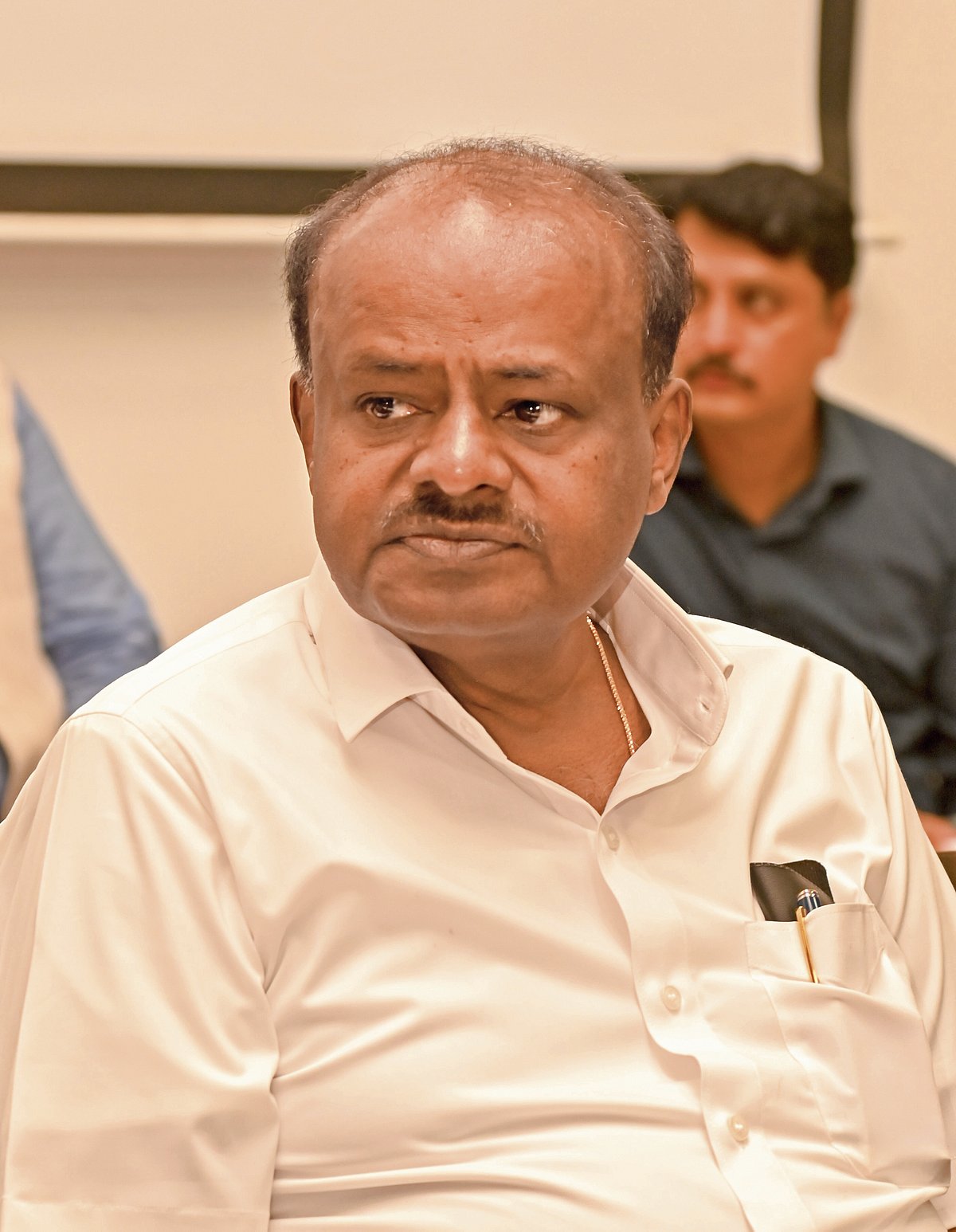 ಸಿದ್ದರಾಮಯ್ಯ ಅವರು ಟ್ರಂಪ್‌ಗೆ ಆರ್ಥಿಕ ಸಲಹೆಗಾರರಾಗಲಿ: ಎಚ್.ಡಿ.ಕುಮಾರಸ್ವಾಮಿ 