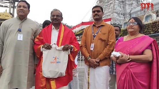 ಬ್ಲೂಬರ್ಡ್ ಬ್ಲಾಕ್ ಉಪಗ್ರಹ ಉಡ್ಡಯನಕ್ಕೂ ಮುನ್ನ ತಿರುಪತಿಯಲ್ಲಿ ISROಅಧ್ಯಕ್ಷ ಪೂಜೆ