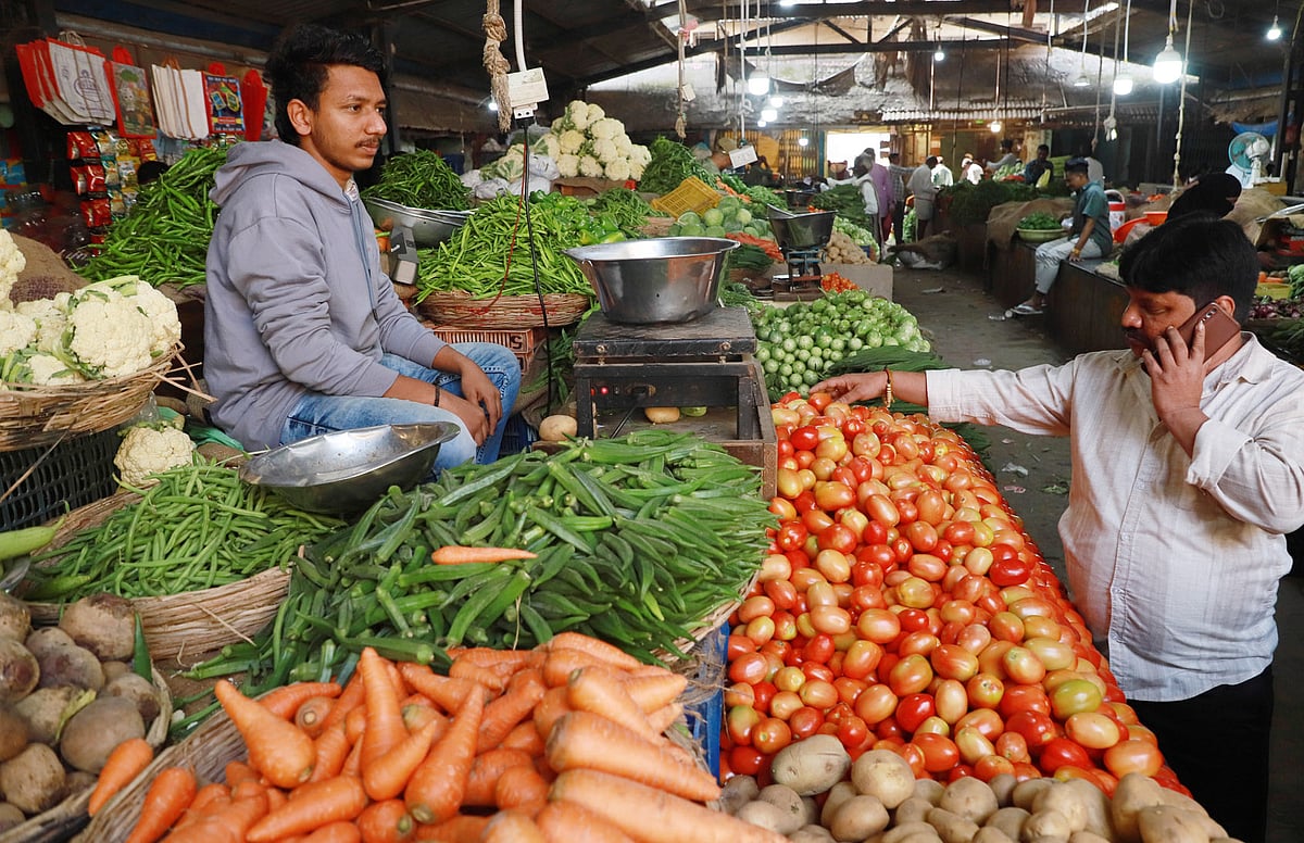 ಗ್ರಾಹಕರ ಕೈಗೆಟಕುವ ಬೆಲೆಯಲ್ಲಿ ತರಕಾರಿ