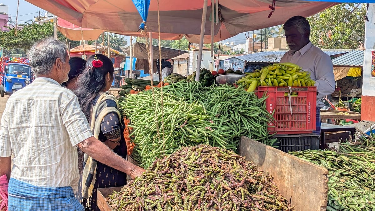 ಟೊಮೆಟೊ, ಬೀನ್ಸ್, ಮೊಟ್ಟೆ ದುಬಾರಿ