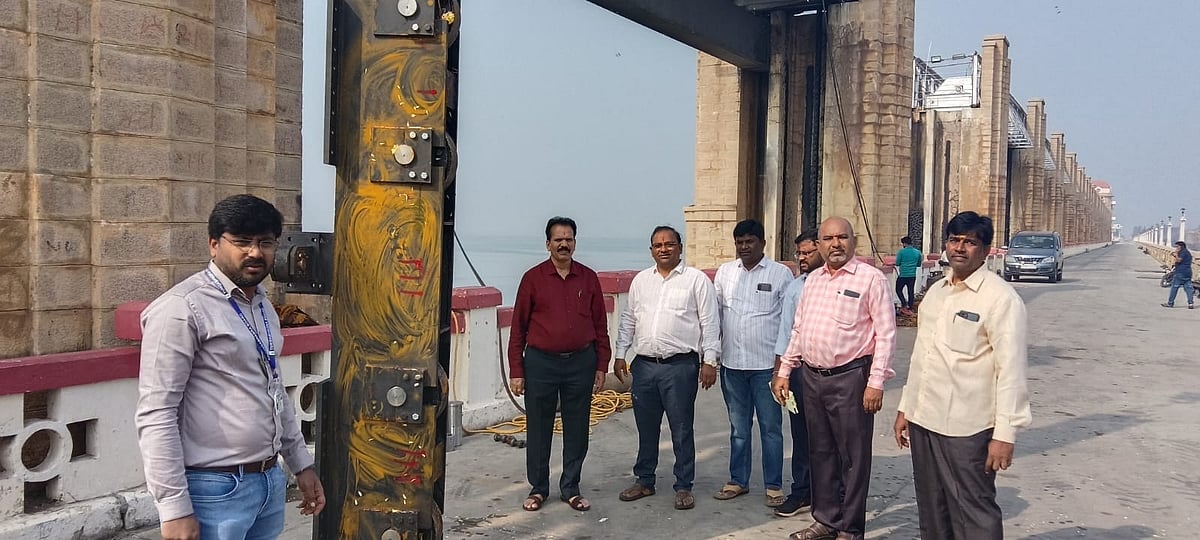 ತುಂಗಭದ್ರಾ: ಕ್ರೆಸ್ಟ್‌ಗೇಟ್ ಅಳವಡಿಸುವ ಕಾರ್ಯ ಆರಂಭ