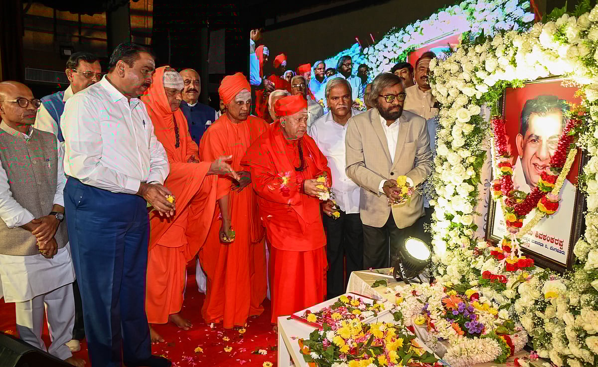 ಶಾಮನೂರರ ಕನಸಿನಂತೆ ವಿದ್ಯಾರ್ಥಿನಿಲಯ ನಿರ್ಮಾಣ: ಖಂಡ್ರೆ