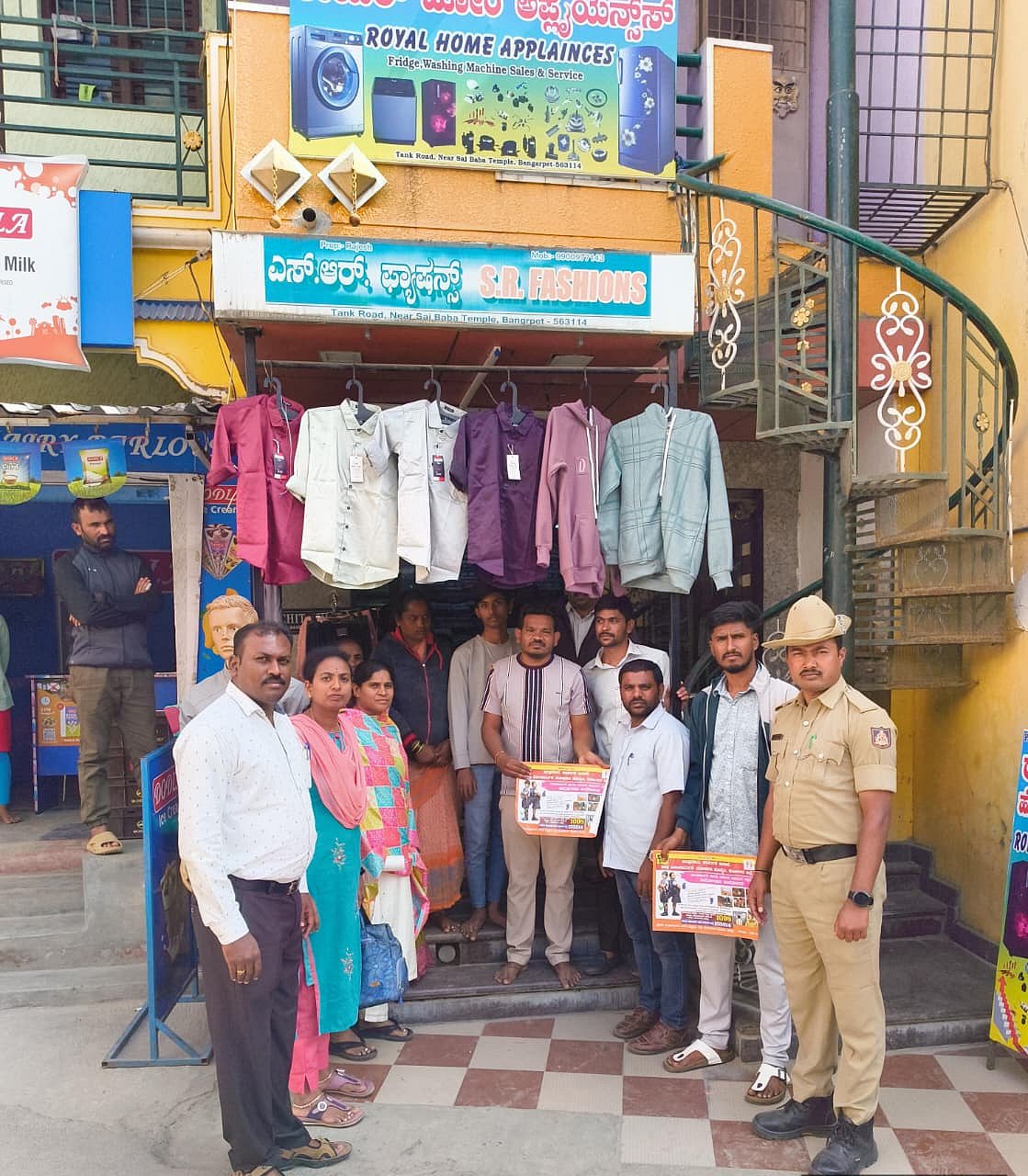 ಬಂಗಾರಪೇಟೆ: ಇಬ್ಬರು ಬಾಲ ಕಾರ್ಮಿಕರ ರಕ್ಷಣೆ