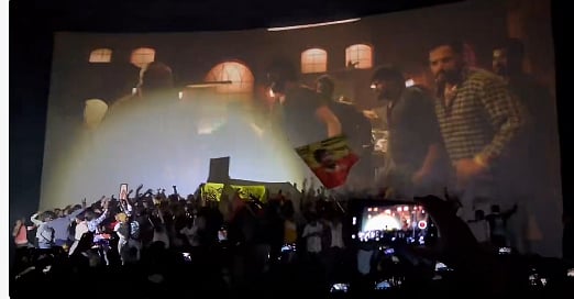 ತೆರೆ ಮೇಲೆ ಮೂಡಿದ ಮಾರ್ಕ್‌: ಕಿಚ್ಚ ಸುದೀಪ್ ಎಂಟ್ರಿಗೆ ಅಭಿಮಾನಿಗಳ ಸಂಭ್ರಮ