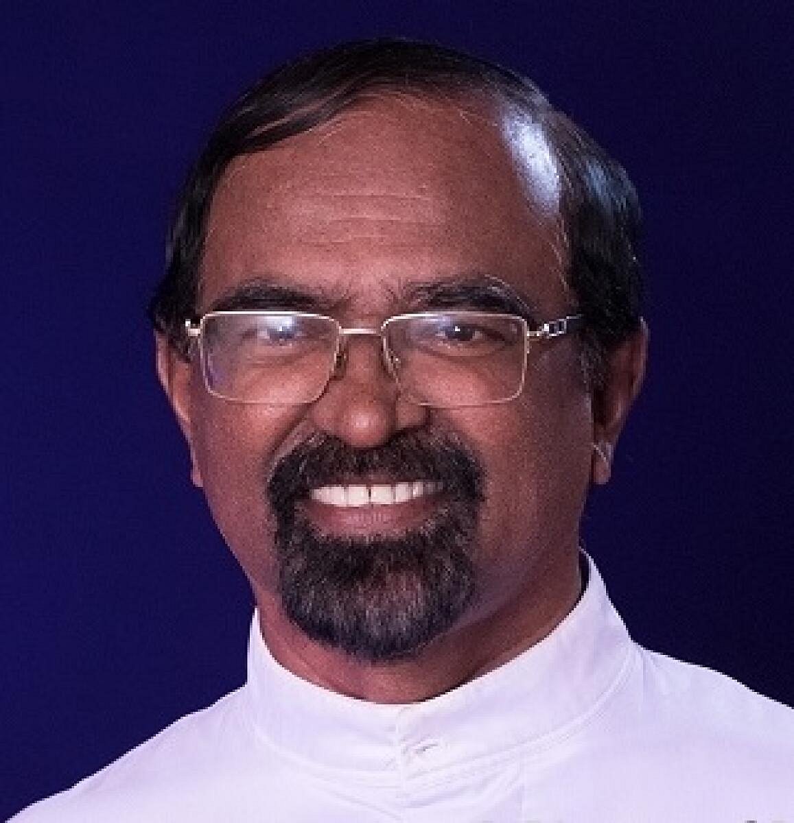 ಶಾಂತಿ–ಪ್ರೀತಿ ಯೇಸು ಜನನದ ಕೊಡುಗೆ: ಫಾದರ್ ವಿಕ್ಟರ್ ಡಿಸೋಜ