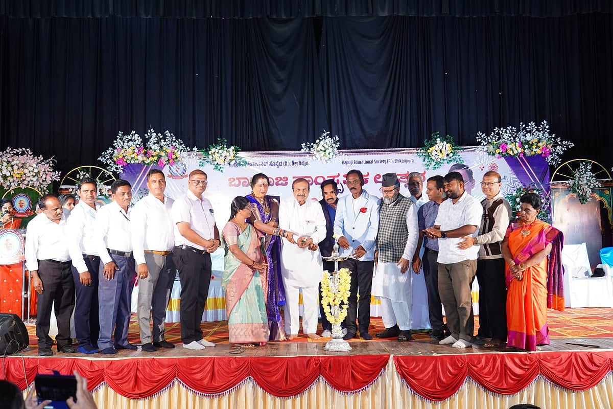 ಸಾಧನೆಗೆ ಸಾಮಾಜಿಕ ಜಾಲತಾಣ ಅಡ್ಡಿಯಾಗದಿರಲಿ: ವೈದ್ಯ ಮಾರುತಿ