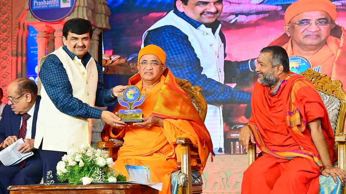 ಗಂಡು ಅಥವಾ ಹೆಣ್ಣು ಮಗುನೇ ಪಡೆಯಲು ಆಯುರ್ವೇದದಲ್ಲಿ ಔಷಧ ಇದೆ: ಬಾರ್ಕೂರು ಸ್ವಾಮೀಜಿ