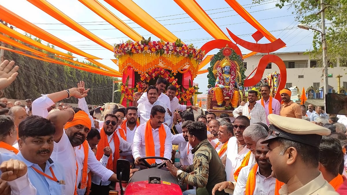 ಗುಂಡ್ಲುಪೇಟೆ: ಅದ್ದೂರಿ ಹನುಮ ಜಯಂತಿ
