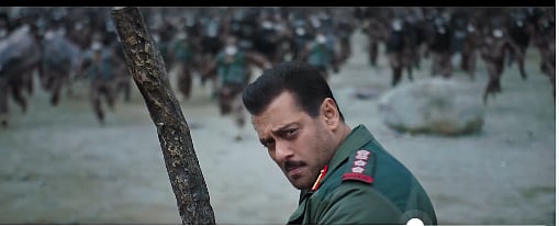 ಸಲ್ಮಾನ್ ಖಾನ್ ಹುಟ್ಟುಹಬ್ಬ ಸಂಭ್ರಮದಲ್ಲಿ ಬ್ಯಾಟಲ್ ಆಫ್ ಗಲ್ವಾನ್ ಟೀಸರ್ ಬಿಡುಗಡೆ