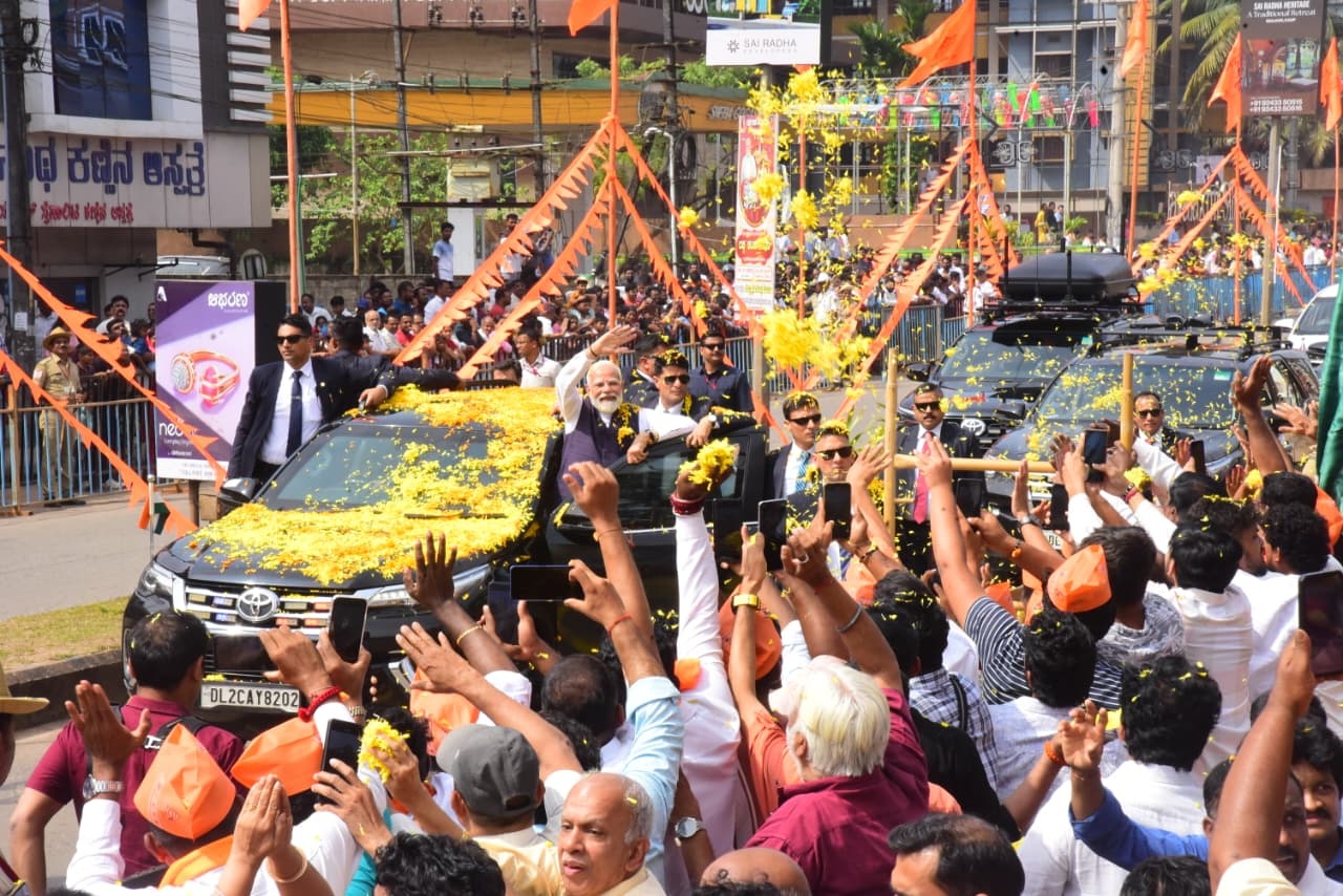 ಉಡುಪಿಯಲ್ಲಿ ನಡೆದ ಪ್ರಧಾನಿ ನರೇಂದ್ರ ಮೋದಿ ರೋಡ್‌ ಶೋ 