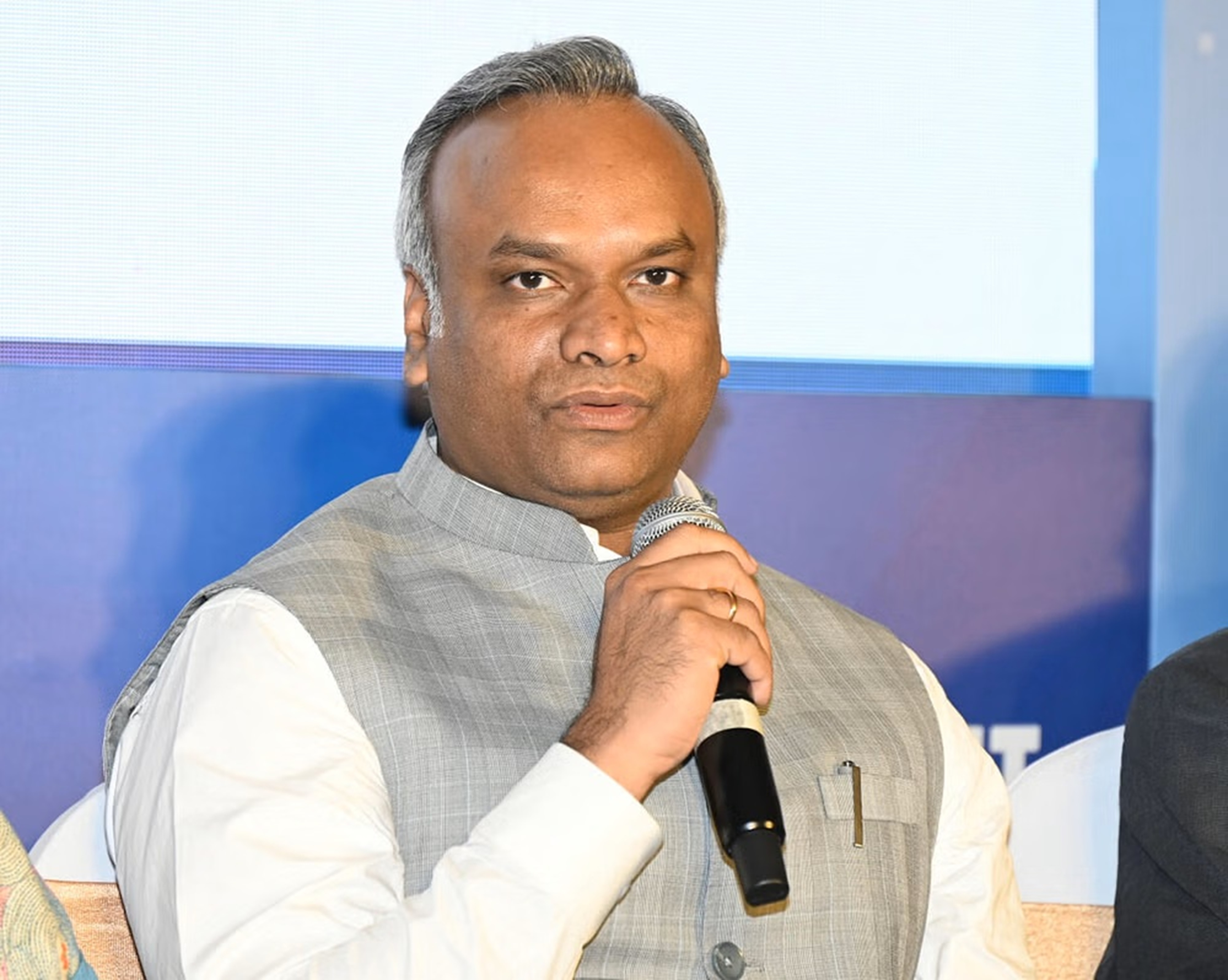 ಪ್ರಿಯಾಂಕ್ ಖರ್ಗೆ