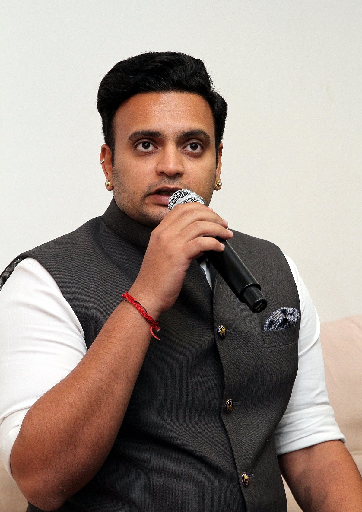 ಪಾಸ್‌ಪೋರ್ಟ್ ಕಚೇರಿ ಕಟ್ಟಡ ಖಾಸಗಿಗೆ ಅಕ್ಷಮ್ಯ: ಯದುವೀರ್