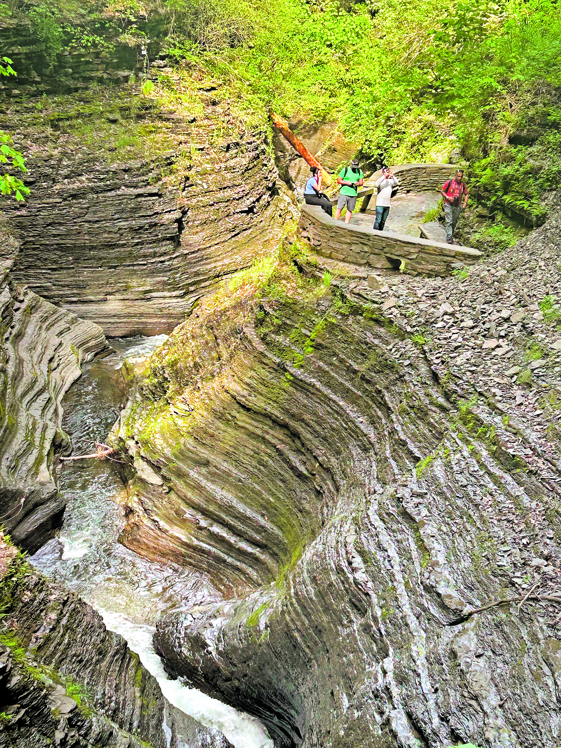 ಹೀಗಿದೆ ನೋಡಿ ನೀರು ಹರಿಯುವ ಜಾಗ