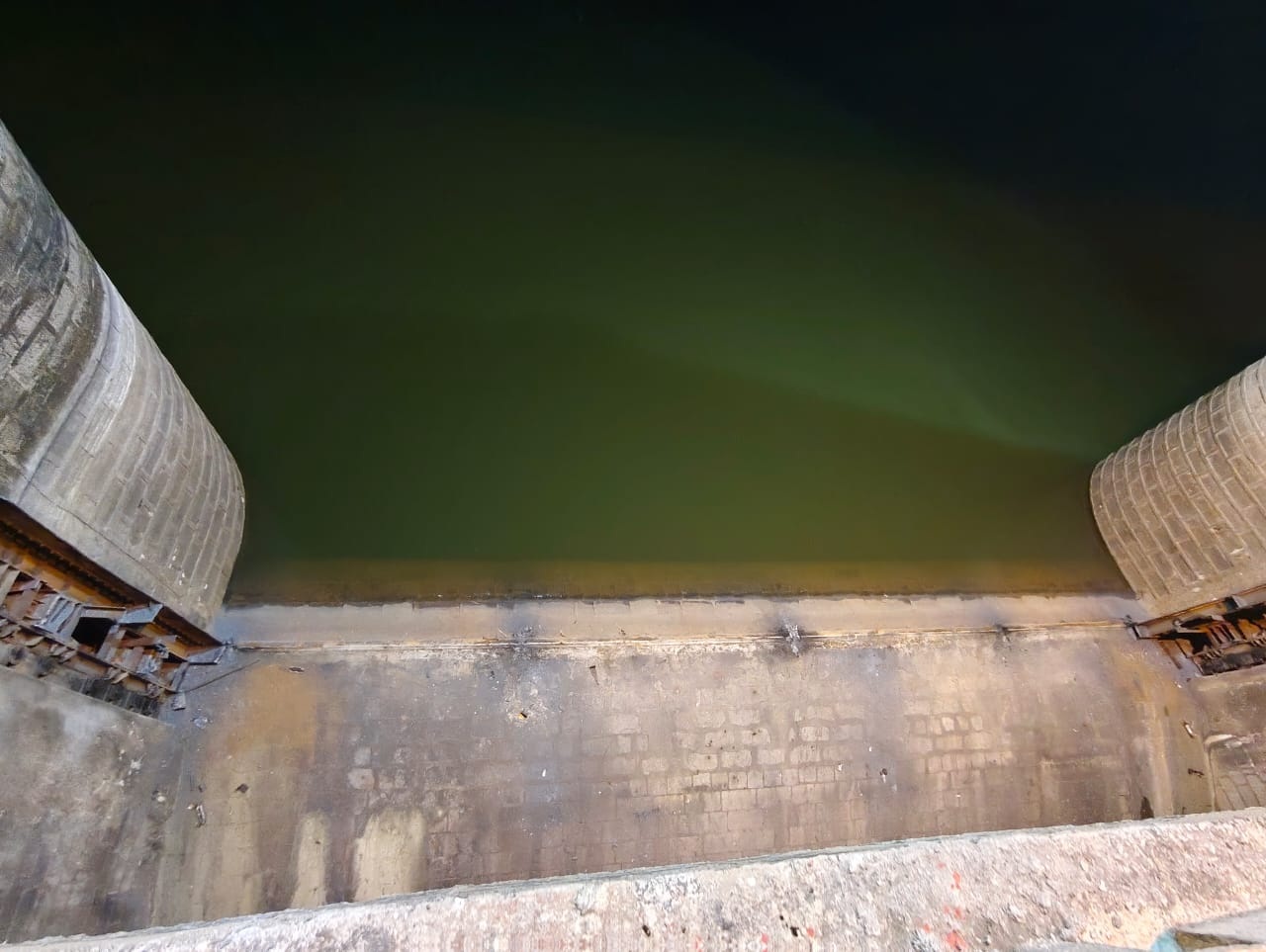 ತುಂಗಭದ್ರಾ ಅಣೆಕಟ್ಟೆಯ 18ನೇ ಗೇಟ್‌ ಅಳವಡಿಕೆಯಾಗುವ ಸ್ಥಳ ಶನಿವಾರ ಈ ರೀತಿ ಕಾಣಿಸಿತು –ಪ್ರಜಾವಾಣಿ ಚಿತ್ರ