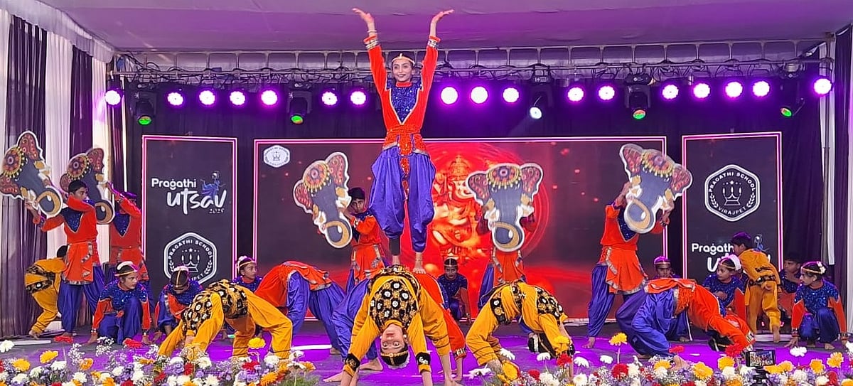 ಕೊಡಗು: ಶಾಲಾ ವಾರ್ಷಿಕೋತ್ಸವದಲ್ಲಿ ರಂಜಿಸಿದ ವಿದ್ಯಾರ್ಥಿಗಳ ನೃತ್ಯ